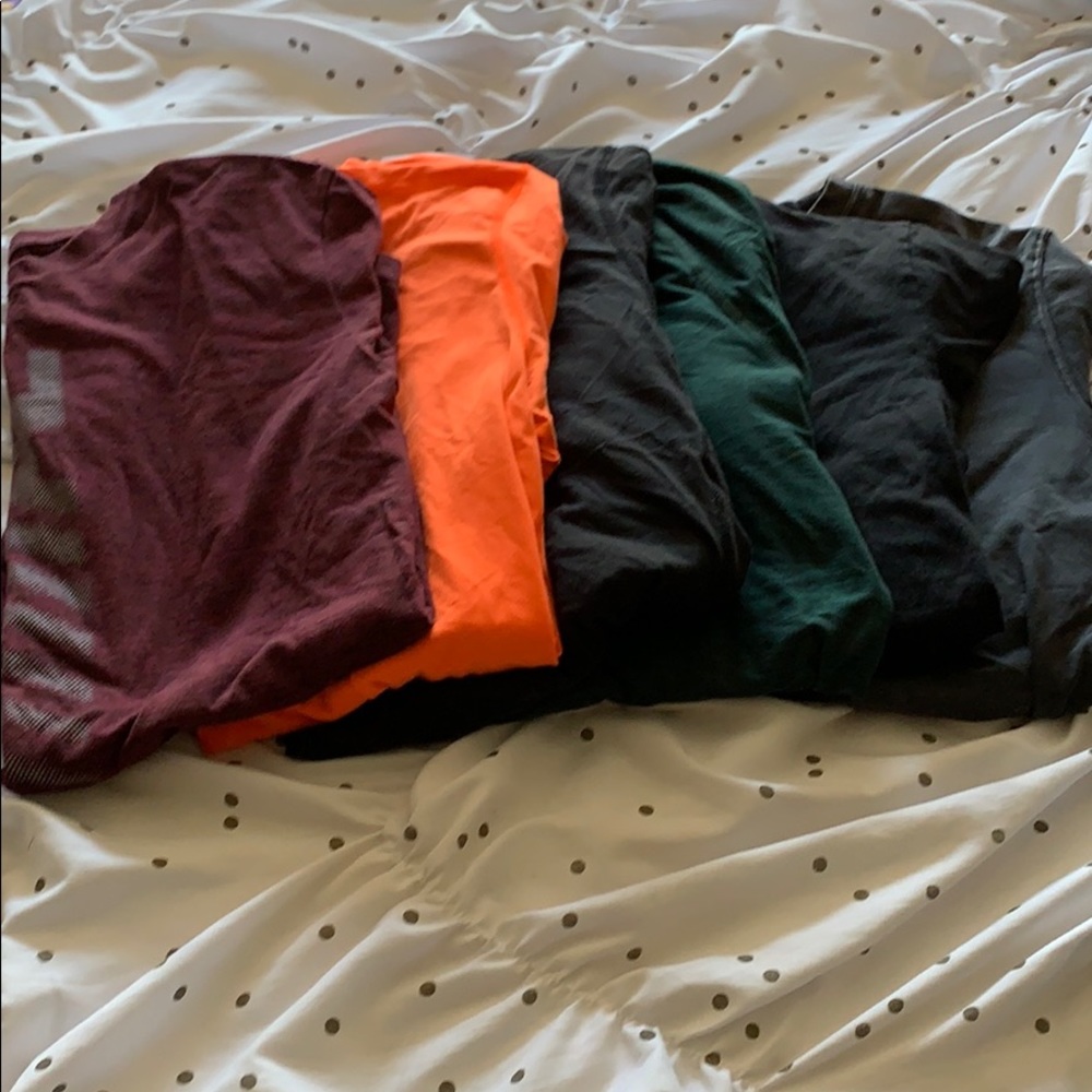 6 American Eagle Men’s t shirts